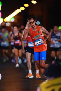 BIB: 400, 41462
                            <button type="button" onclick="openModal(22799465)" class="btn btn-primary btn-sm float-right btn-popup" data-toggle="modal" data-target=".modal-high-quality">
                        <i class="fas fa-shopping-cart"></i> Add to Cart
                    </button>
                                            <button type="button" onclick="isThisMe(22799465, true)" class="btn btn-success btn-sm float-right btn-popup btn-isme hidden" data-toggle="tooltip" data-placement="bottom" title="นี่คือรูปของคุณใช่ไหม คลิกที่นี่เพื่อเอาเข้าอัลบั้ม">
                        <i class="fas fa-plus"></i> Add to album
                    </button>
                    <button type="button" onclick="isThisMe(22799465, false)" class="btn btn-warning btn-sm float-right btn-popup btn-isnotme hidden">
                        <i class="fas fa-ban"></i> Remove from album
                    </button>